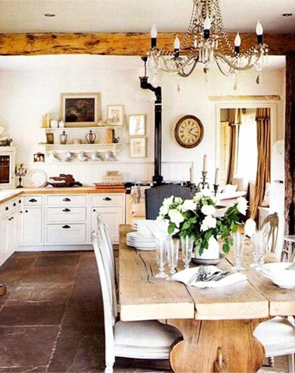 French farmhouse kitchen #kitchenideas #farmhousekitchen #farmhousedecor #homedecorideas #diyhomedecor #farmhousestyle #farmhouse