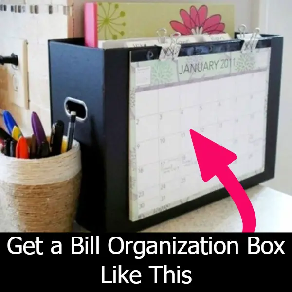 Bill Organizer Printables and bill organization forms.  See my monthly bill organization system with my free family bill tracker.  Keep track of paying bills the EASY way!