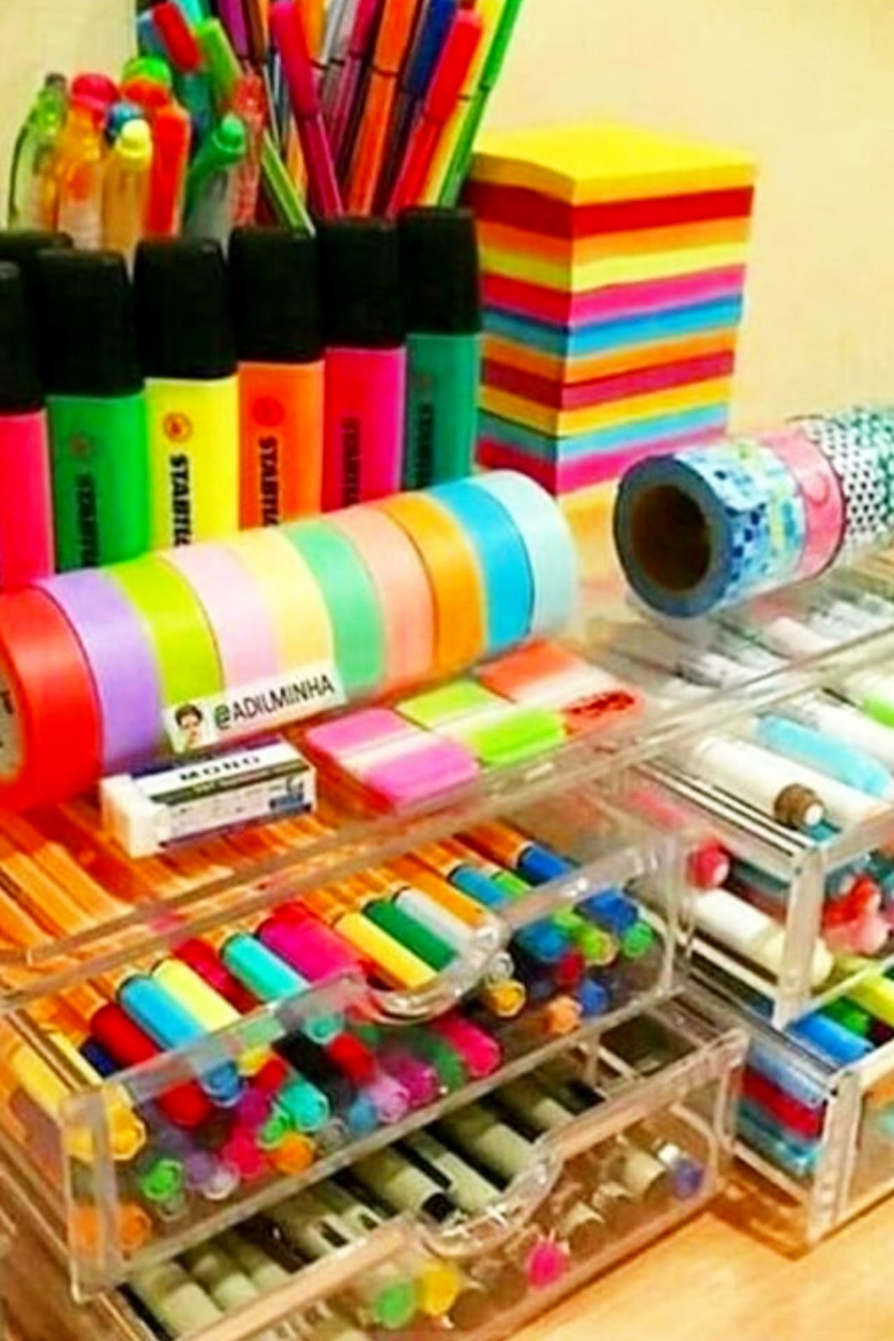 Craft room organization on a budget - cheap craft room ideas using dollar stores organizers to organize craft supplies