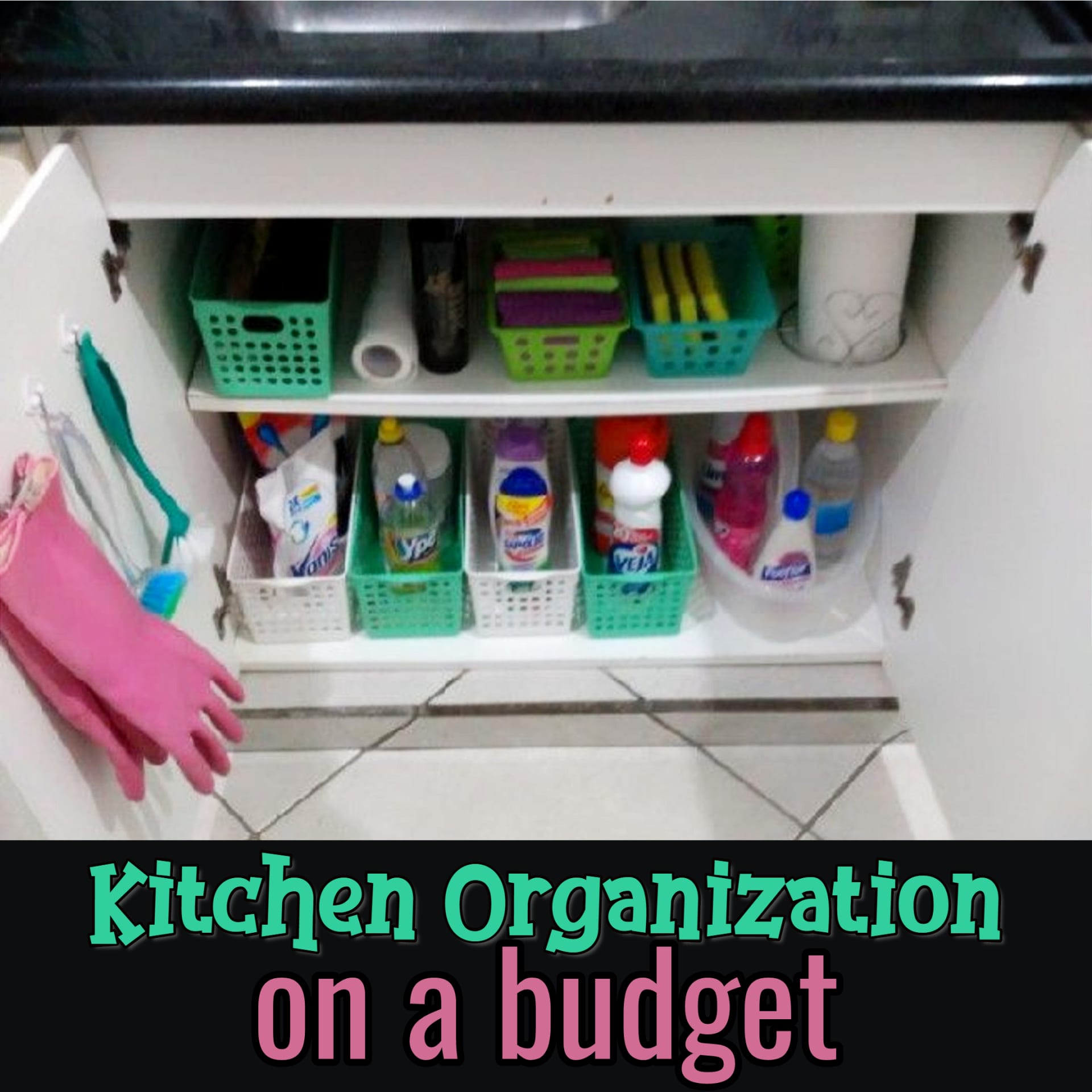 Kitchen Organization On a Budget - creative ways to organize your kitchen! cheap kitchen organization ideas for organizing your kitchen on a budget with simple Dollar Stores organizing ideas